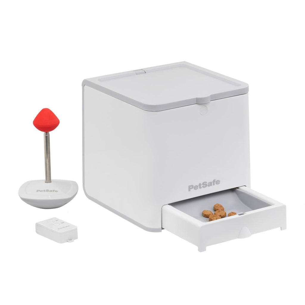 Remote Treat Dispenser for Dog Training and Reward Sessions
